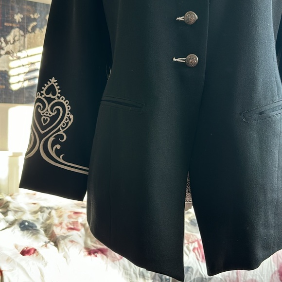 Karen Kane Vintage Wool Mock  Neck Fitted Blazer With Embroidery & Metal Buttons - Picture 5 of 13